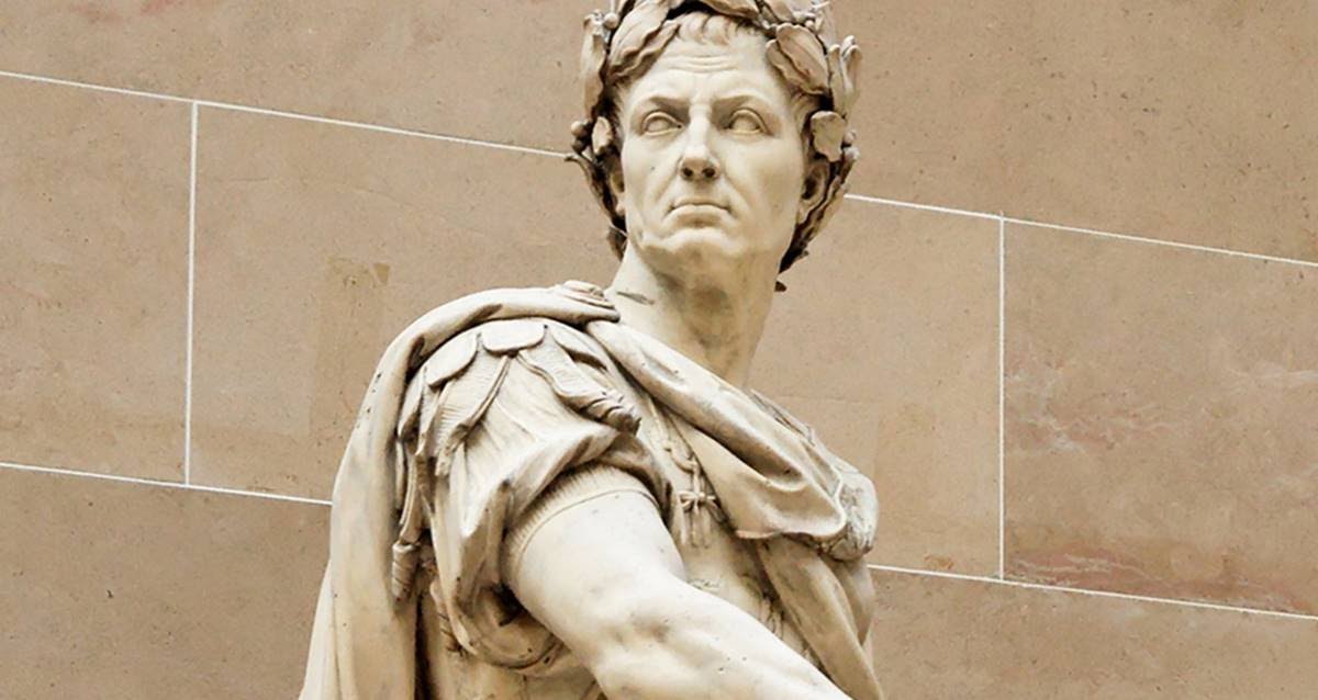 julius-caesar-heykel.jpg