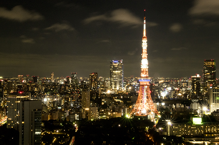 Tokyo-Tower-light-up-view.jpg