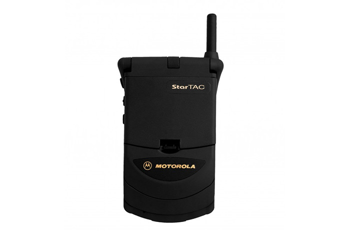 Motorola-Star-Tac-01.jpg