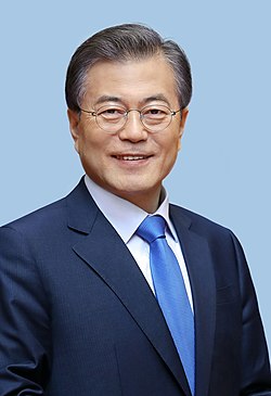 250px-Moon_Jae-in_presidential_portrait.jpg