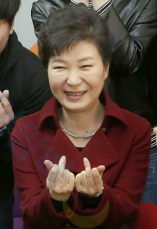 박근혜 버규.jpg