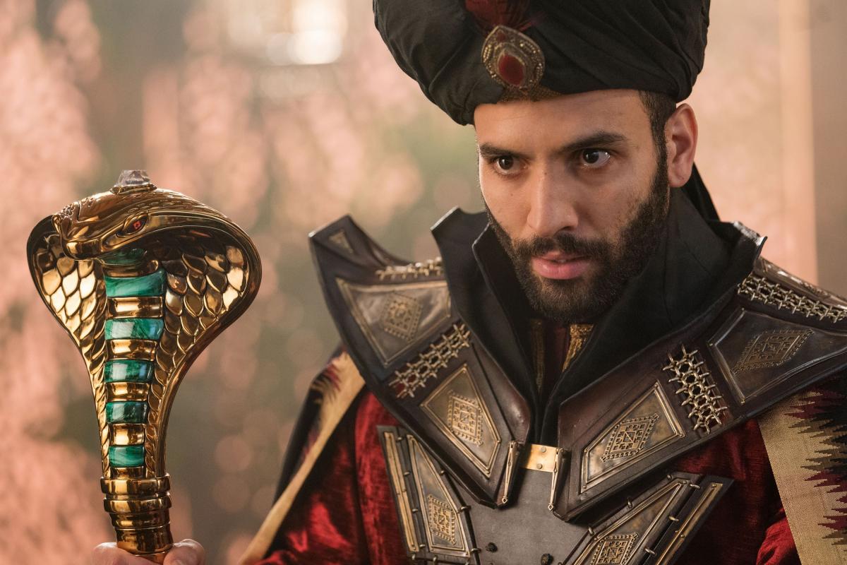 aladdin-marwan-kenzari-jafar-1557747787.jpg