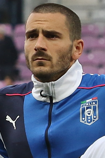 20150616_-_Portugal_-_Italie_-_Genève_-_Leonardo_Bonucci_(cropped_2).jpg